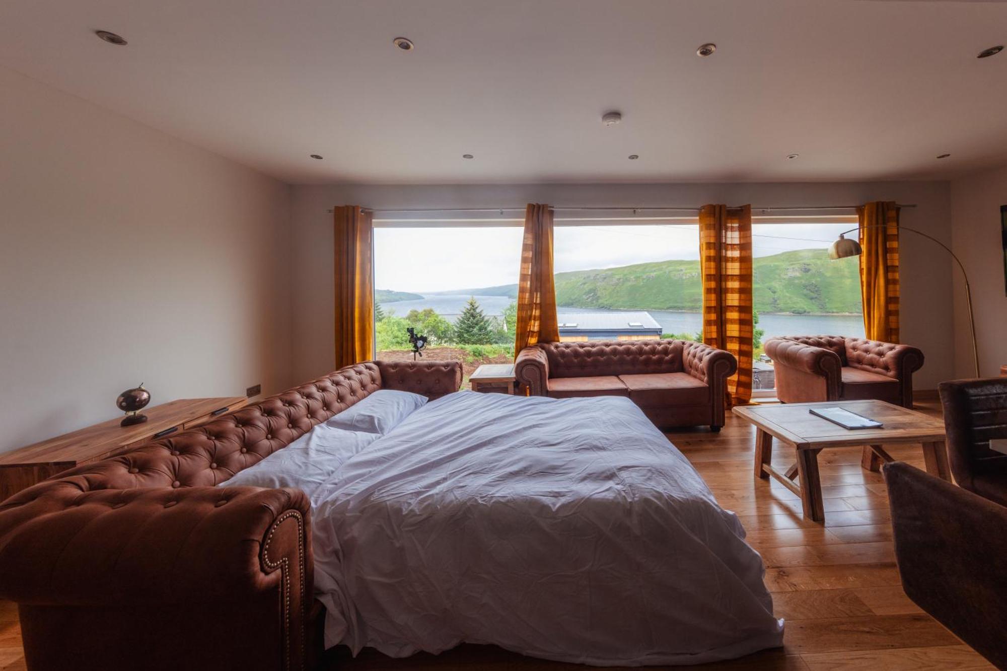 Luxury Cottage With Stunning Views By Fairy Pools 4 Carbost  Zewnętrze zdjęcie