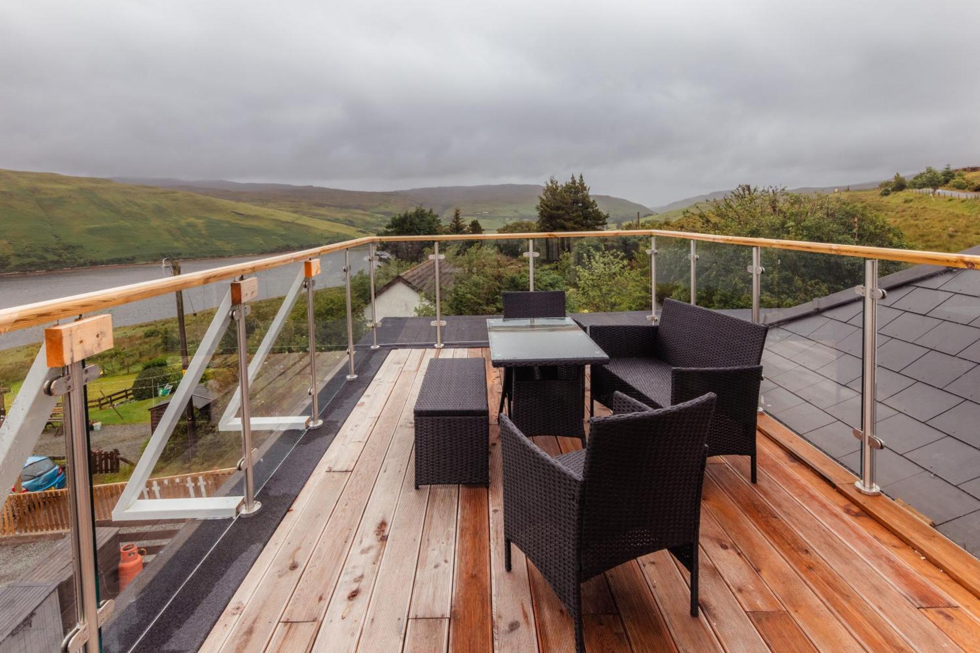 Luxury Cottage With Stunning Views By Fairy Pools 4 Carbost  Zewnętrze zdjęcie